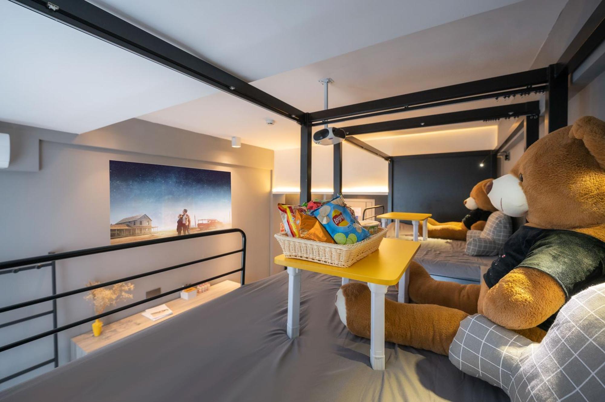 Yangshuo Emoji Youth Hostel Bagian luar foto